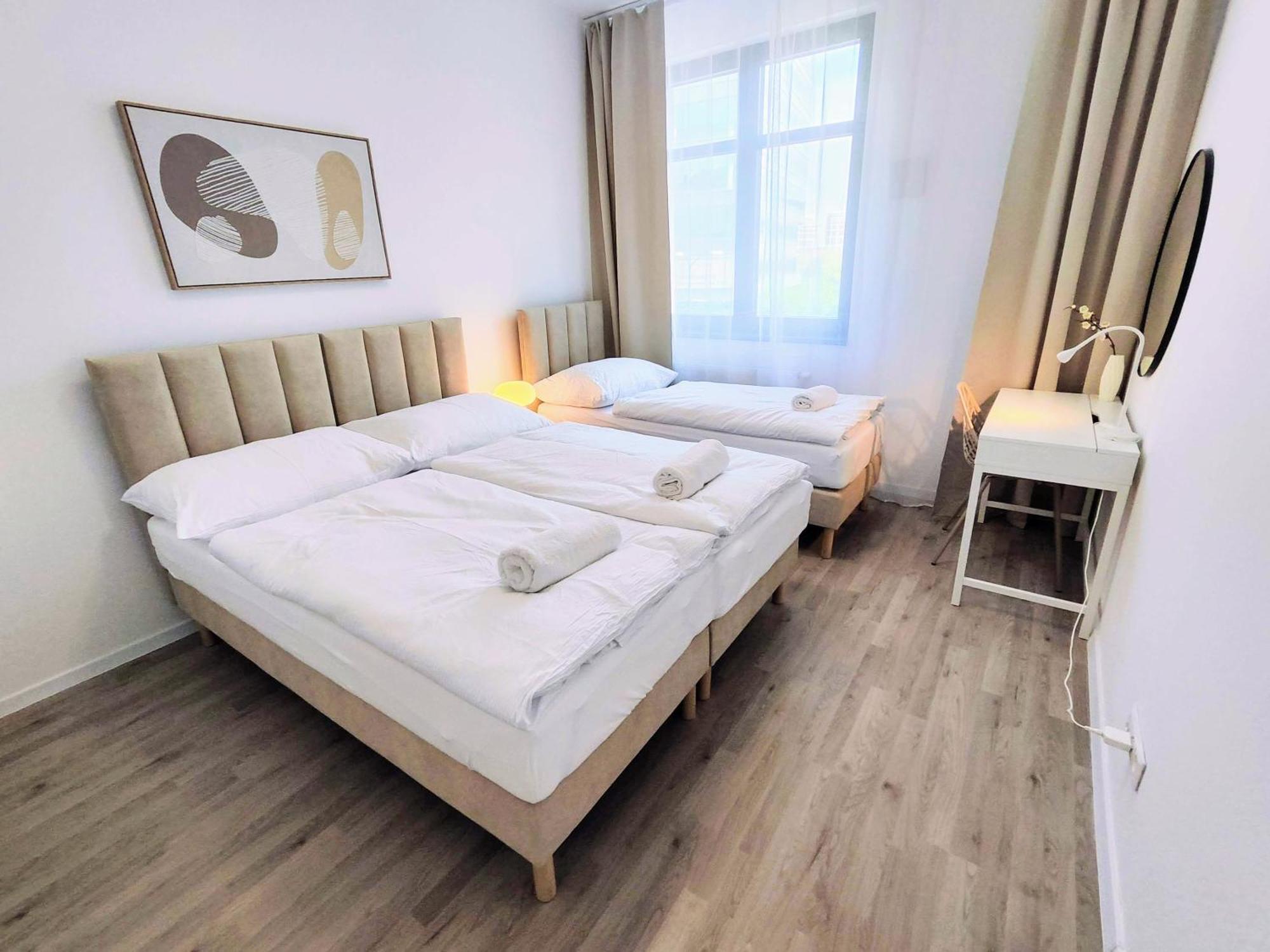Cinnamon - Brand New - Presidential Garden - Air Conditioning - Free Parking Братислава Экстерьер фото